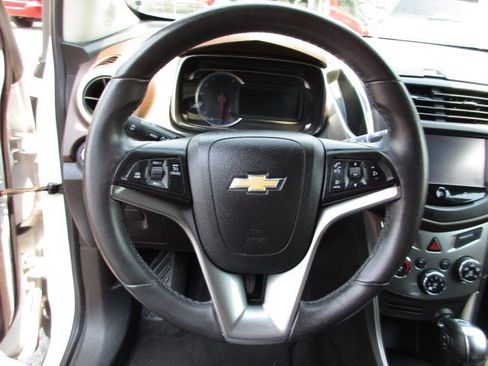 Used 2016 Chevrolet Trax LTZ AWD/4WD image 21
