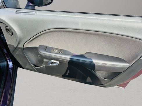 Used 2022 Dodge Challenger R/T w/ Blacktop Package image 27