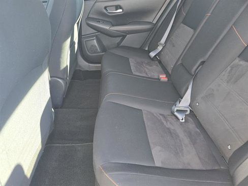 Used 2022 Nissan Sentra SR w/ Midnight Edition image 10