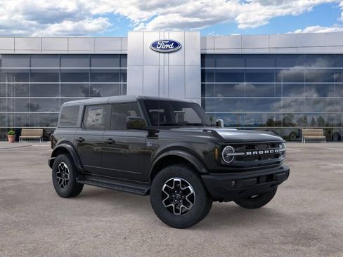 New 2026 Ford Bronco Outer Banks AWD/4WD image 7