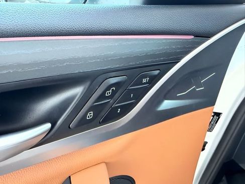 Used 2023 BMW X3 sDrive30i w/ Convenience Package image 18