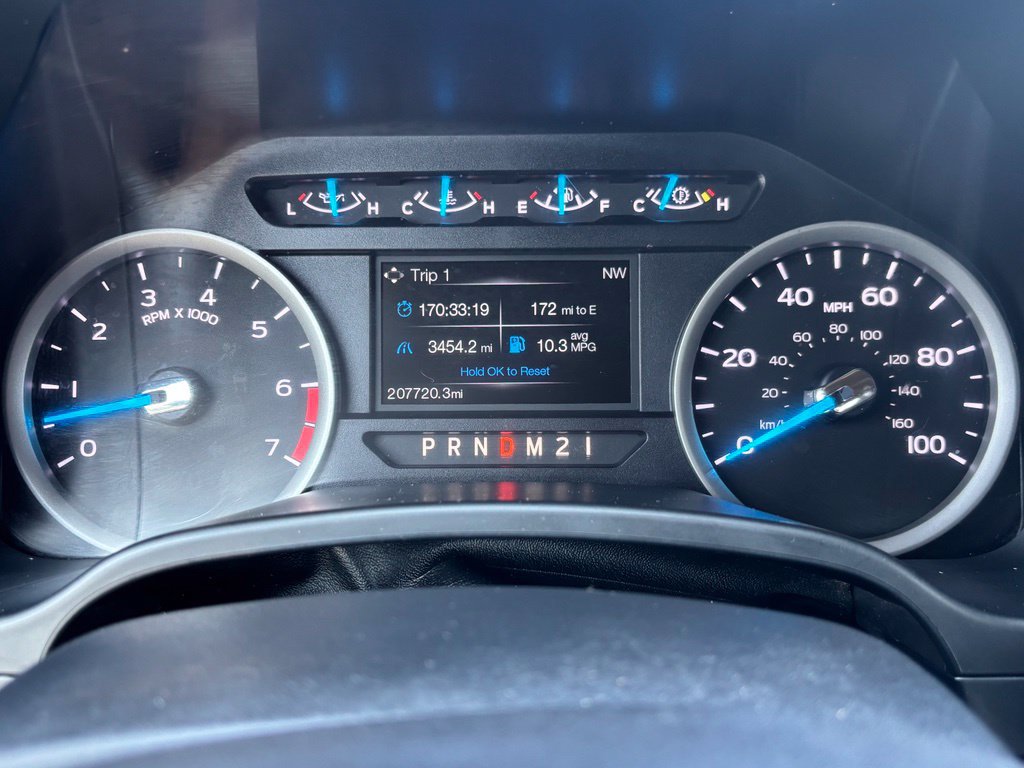 Used 2017 Ford F250 XLT w/ XLT Premium Package AWD/4WD image 43