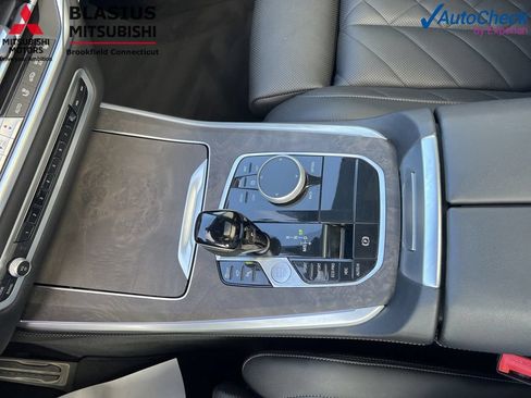 Used 2023 BMW X5 xDrive40i w/ M Sport Package AWD/4WD image 33
