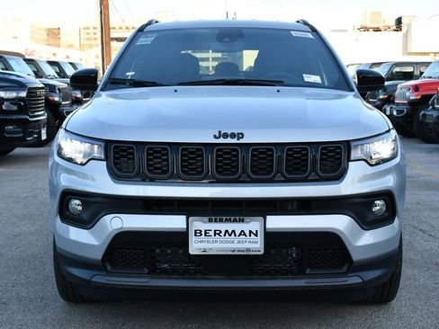 New 2026 Jeep Compass Latitude image 3