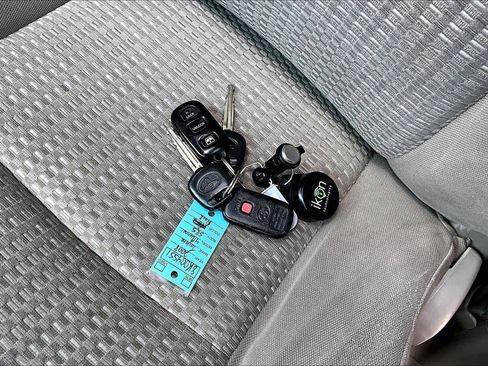 Used 2008 Toyota 4Runner SR5 RWD image 14