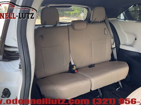 Used 2022 Toyota Sienna Limited FWD image 13