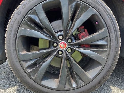 Used 2019 Jaguar F-PACE S AWD/4WD image 9
