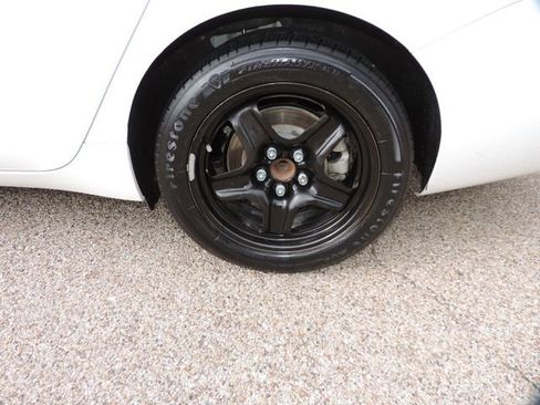 Used 2017 Chevrolet Impala LS image 14