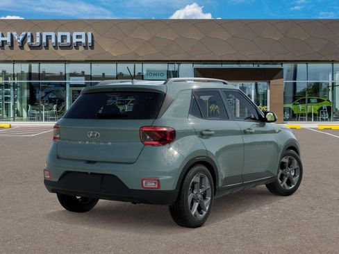 Certified 2026 Hyundai Venue SEL FWD image 4