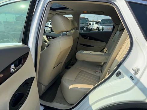 Used 2012 INFINITI EX35 Journey w/ Premium Pkg AWD/4WD image 7