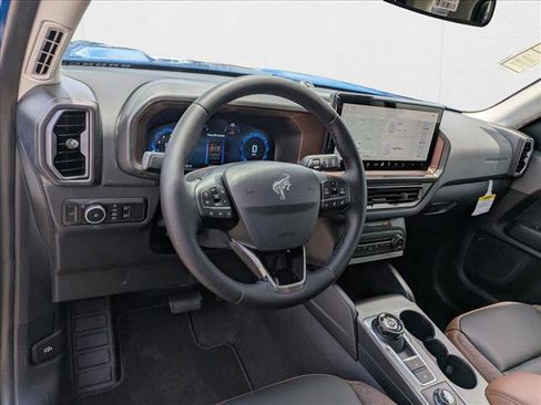 New 2025 Ford Bronco Sport Outer Banks w/ Outer Banks Tech Package+ image 3