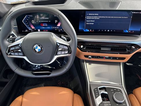 Certified 2025 BMW 330i xDrive Sedan AWD/4WD image 18