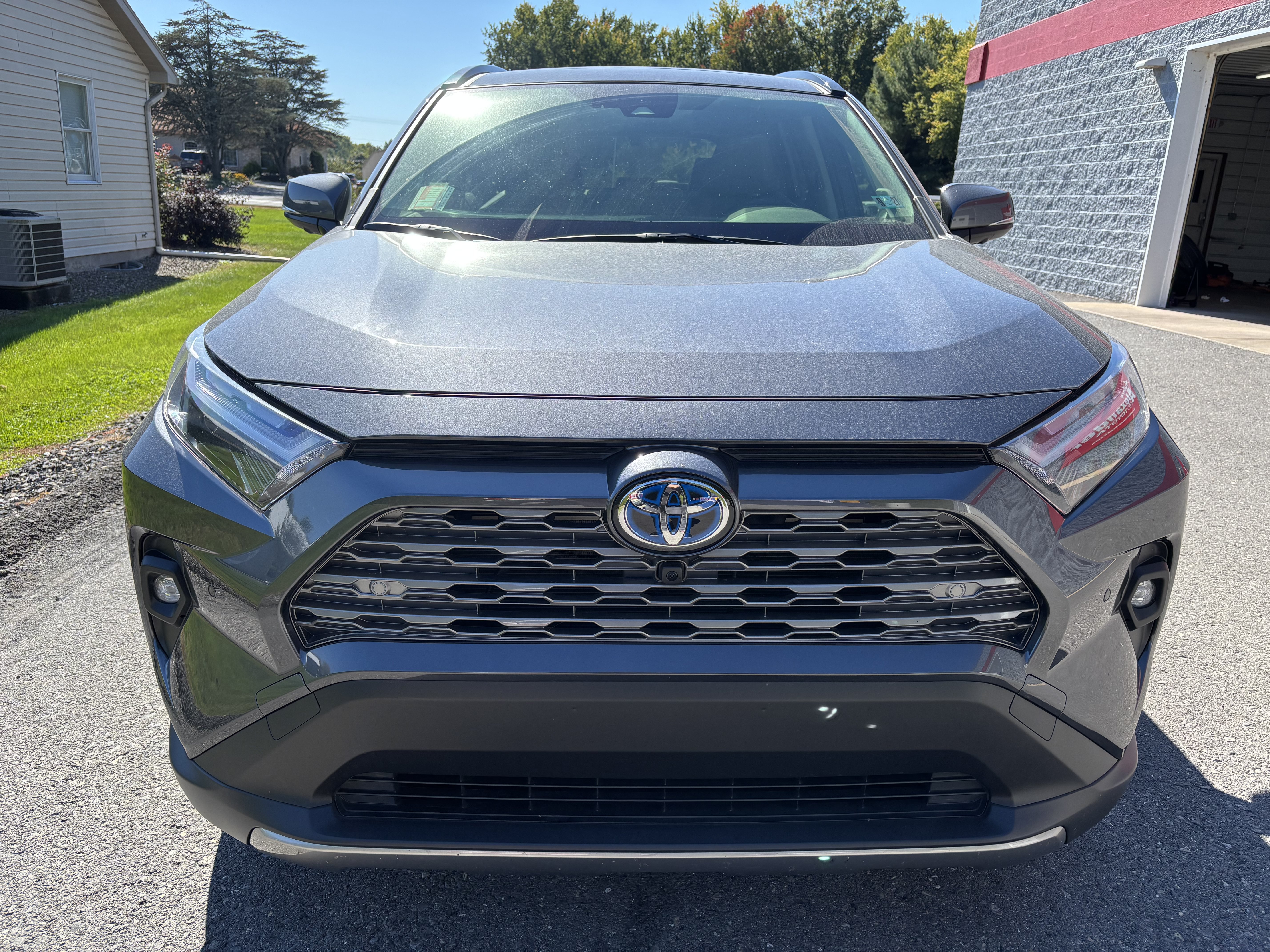 Used 2024 Toyota RAV4 Limited w/ Advanced Technology Package AWD/4WD image 9