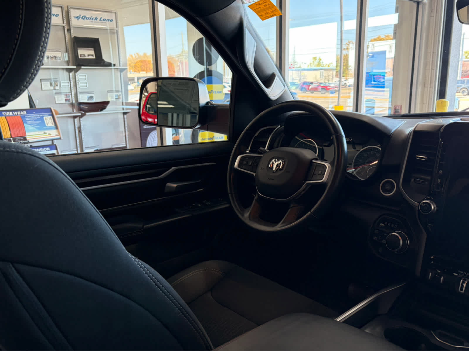 Used 2023 RAM 1500 Big Horn AWD/4WD image 13