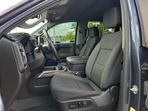 Used 2021 Chevrolet Silverado 1500 LT Trail Boss w/ Convenience Package II AWD/4WD image 19