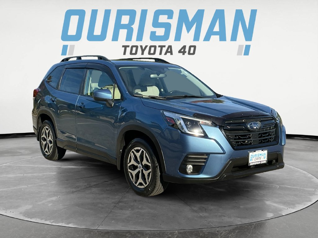 Used 2022 Subaru Forester Premium AWD/4WD image 1