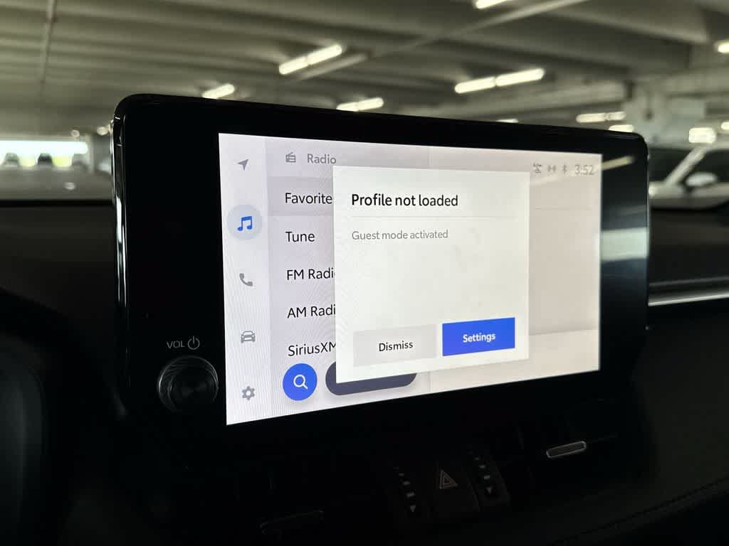 Used 2023 Toyota RAV4 XSE AWD/4WD image 17