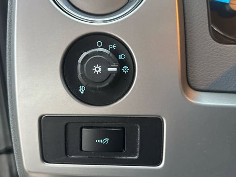 Used 2013 Ford F150 Lariat w/ Mid Equipment Group image 18