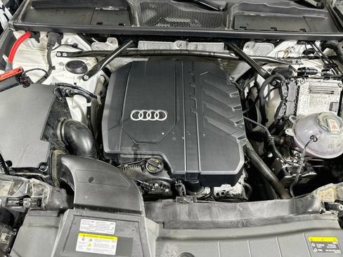 Used 2023 Audi Q5 2.0T Premium w/ Convenience Package AWD/4WD image 30