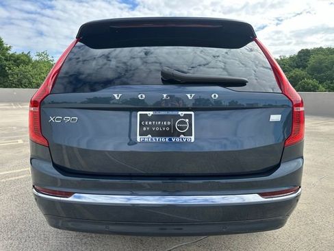 Certified 2024 Volvo XC90 T8 Plus AWD/4WD image 7