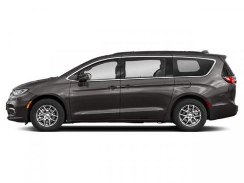 Used 2021 Chrysler Pacifica Touring-L w/ Uconnect Theater Family Group image 6