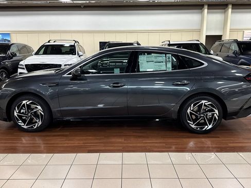 New 2026 Hyundai Sonata SEL FWD image 7
