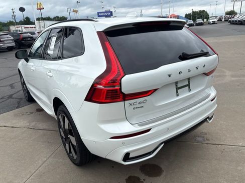 Certified 2025 Volvo XC60 T8 Plus w/ Protection Package Premier AWD/4WD image 8