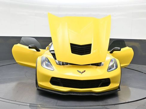 Used 2017 Chevrolet Corvette Grand Sport RWD image 38