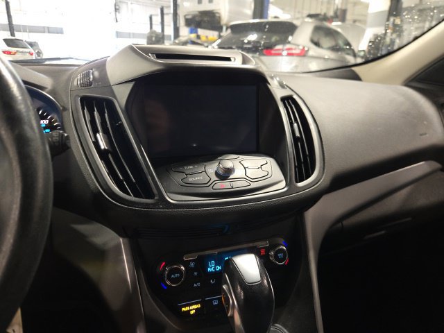Used 2014 Ford Escape SE w/ Equipment Group 201A FWD image 14