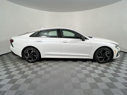 New 2026 Kia K5 GT-Line image 2