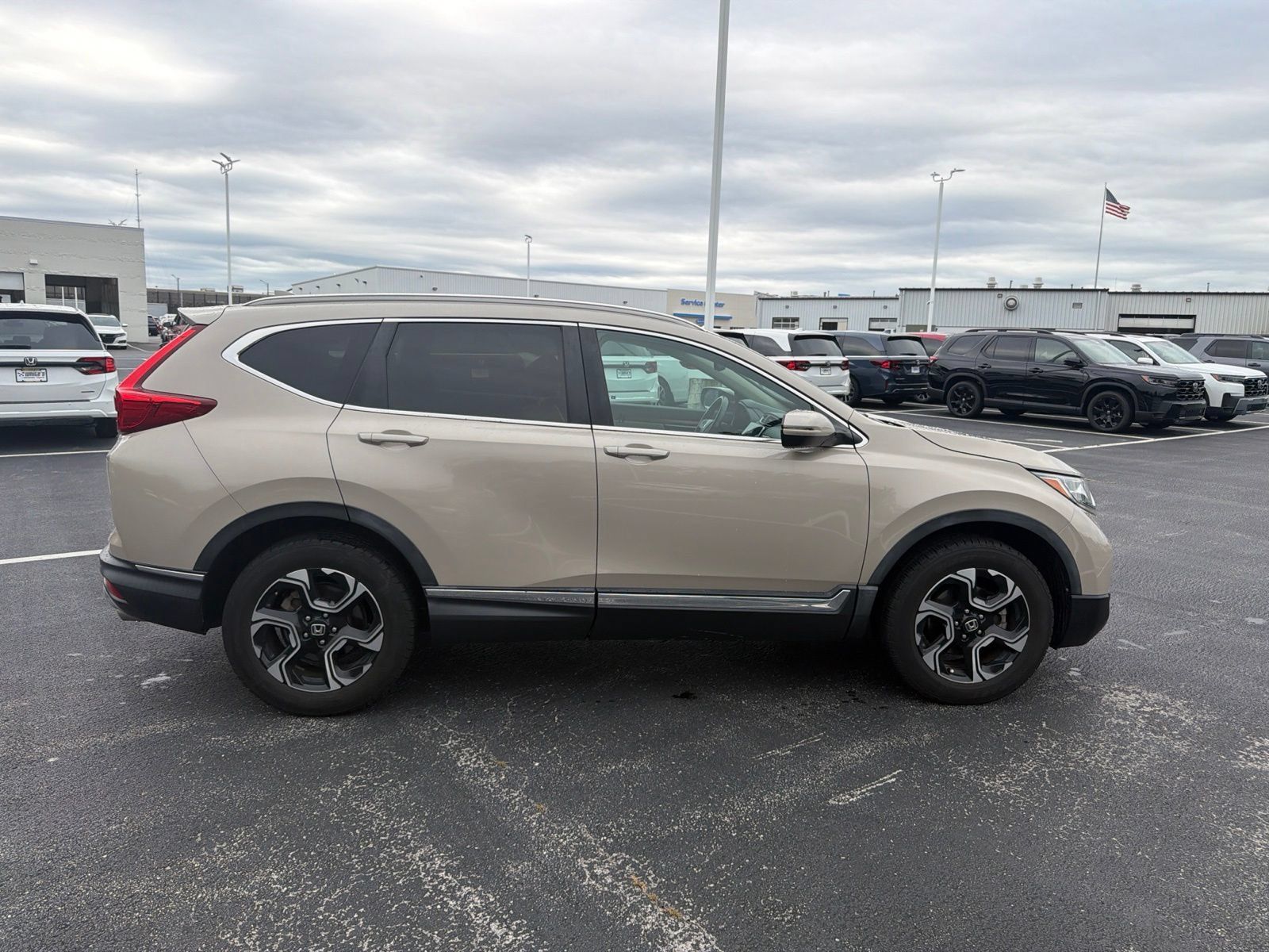 Used 2017 Honda CR-V Touring image 7