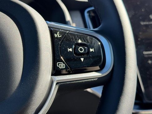 New 2026 Volvo XC90 T8 Plus w/ Protection Package Premier image 12