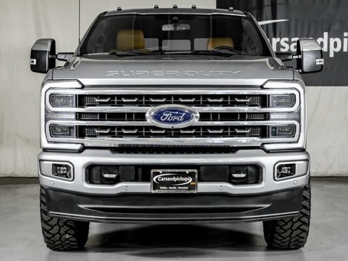 Used 2024 Ford F250 Platinum AWD/4WD image 3