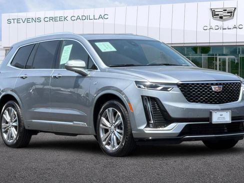 Certified 2025 Cadillac XT6 Premium Luxury FWD image 1