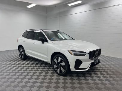 New 2025 Volvo XC60 T8 Plus w/ Protection Package Premier