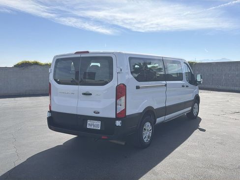 Used 2023 Ford Transit 350 XLT image 28