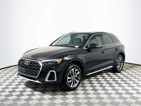 Certified 2023 Audi Q5 2.0T Premium Plus w/ Premium Plus Package AWD/4WD image 3