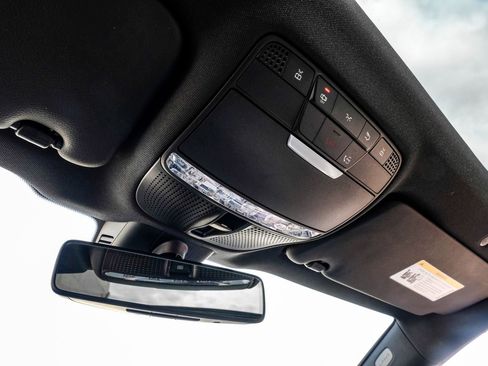 Used 2020 Mercedes-Benz E 450 Coupe image 33