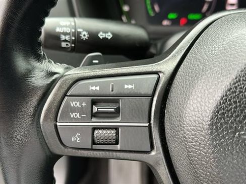 Used 2024 Honda Accord EX-L image 12