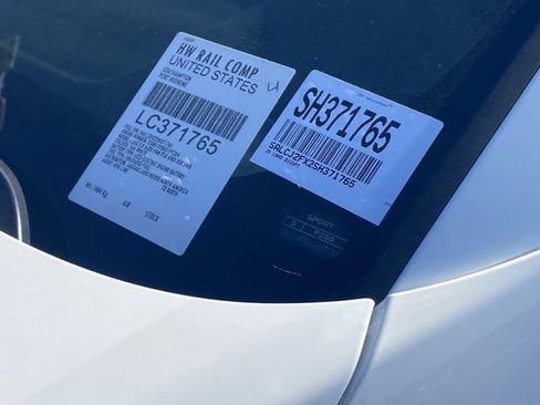 New 2025 Land Rover Discovery Sport S image 23