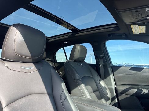 Used 2019 Cadillac XT4 Sport w/ Cold Weather Package image 21