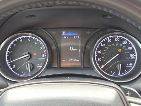 Used 2023 Toyota Camry SE FWD image 17