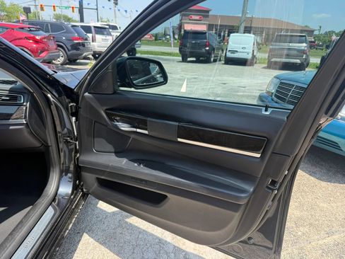 Used 2013 BMW 750Li xDrive AWD/4WD image 22