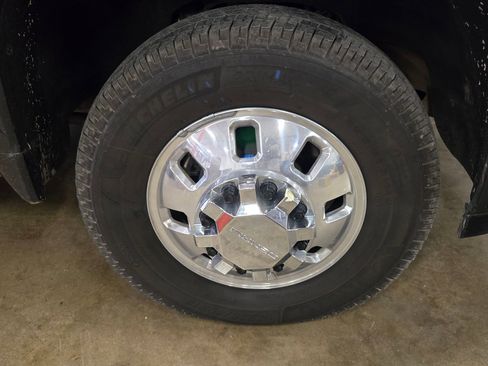 Used 2024 GMC Sierra 3500 Denali Ultimate image 6