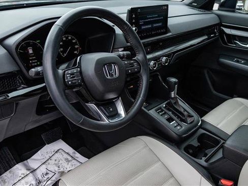 Used 2024 Honda CR-V Sport Touring image 10
