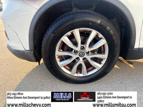 Used 2019 Nissan Rogue SV AWD/4WD image 9