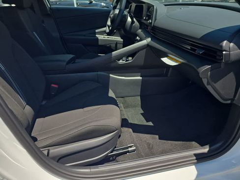New 2026 Hyundai Elantra N Line FWD image 23