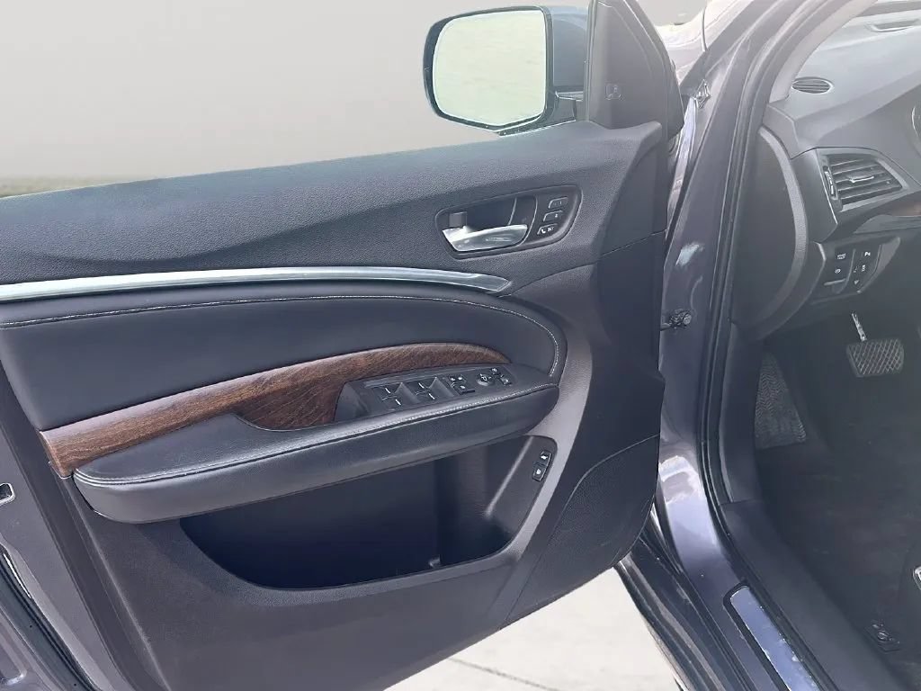 Used 2019 Acura MDX w/ Advance Package AWD/4WD image 9