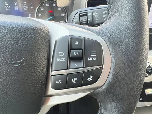 Used 2023 Ford Explorer XLT w/ Equipment Group 202A AWD/4WD image 28