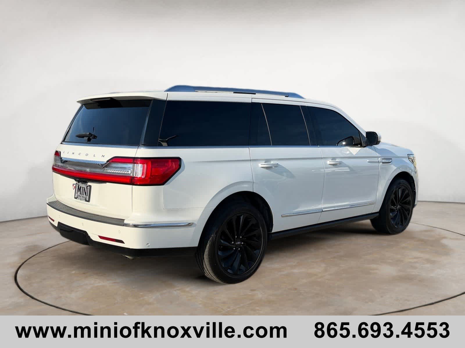 Used 2020 Lincoln Navigator Reserve w/ Equipment Group 208A Reserve AWD/4WD image 3